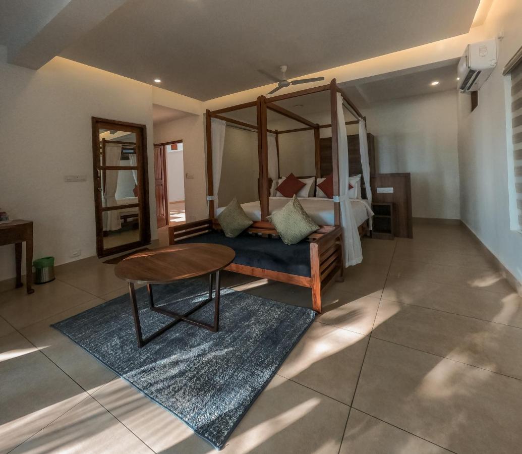Villa Luca By Elixir Cliff Thiruvananthapuram Eksteriør billede