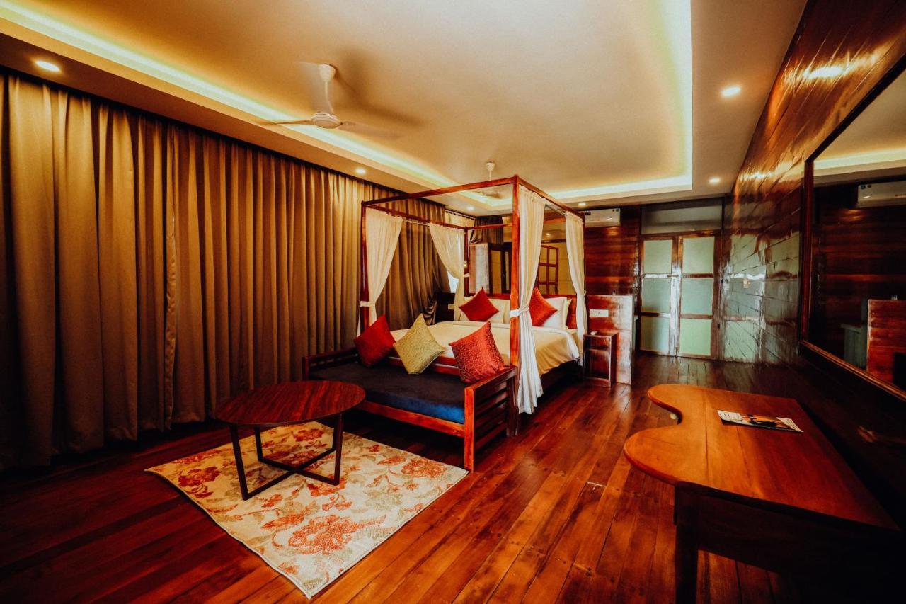 Villa Luca By Elixir Cliff Thiruvananthapuram Eksteriør billede